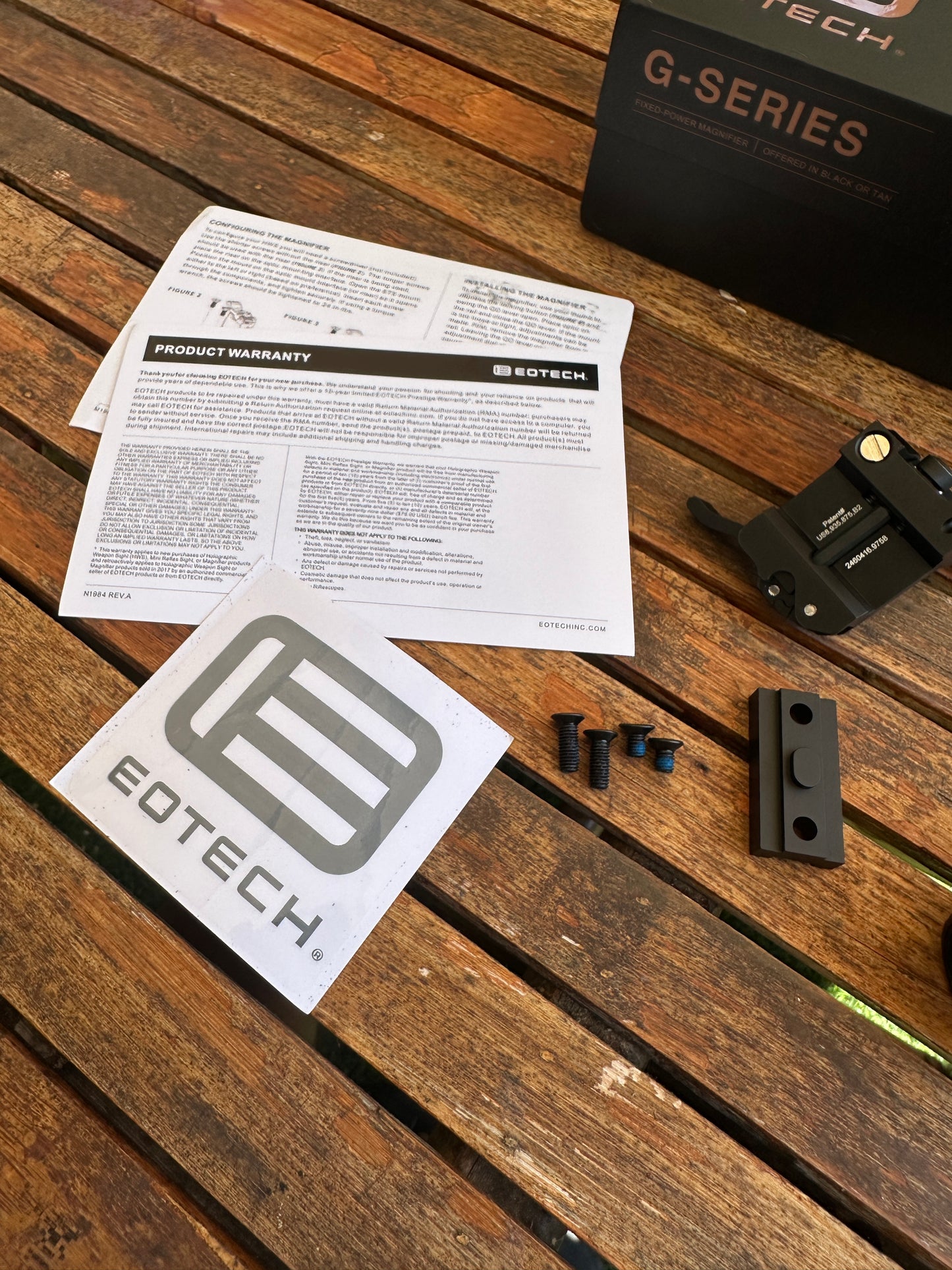 משלש של חברת EOTECH G43