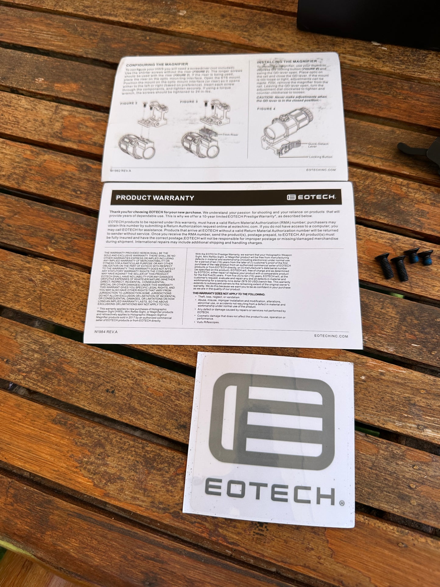 משלש של חברת EOTECH G43